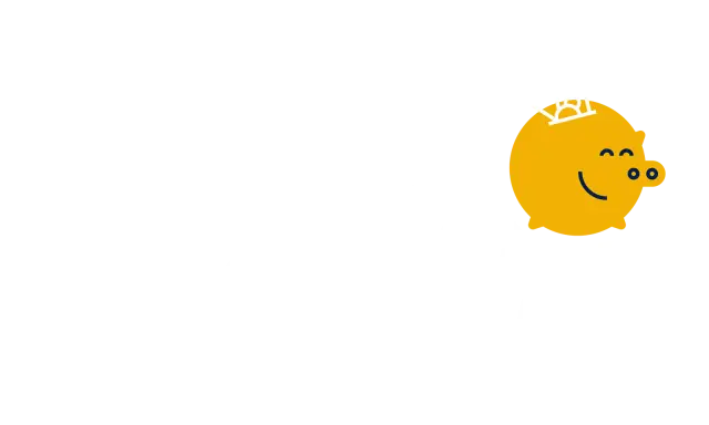 En glad spargris med pengar på huvudet, som symboliserar goda nyckeltal brf.
